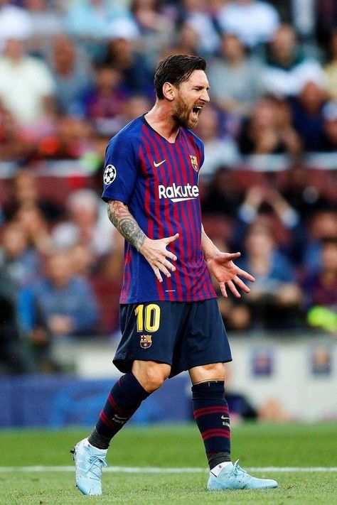 Angry mood of Lionel Messi. #barca #messi #argentina #GOAT Messi Life, Lionel Messi Wife, Messi Quotes, Fc Barcelona Players, Football Messi, Messi Videos, Lionel Messi Barcelona, Hope Solo, Messi Soccer