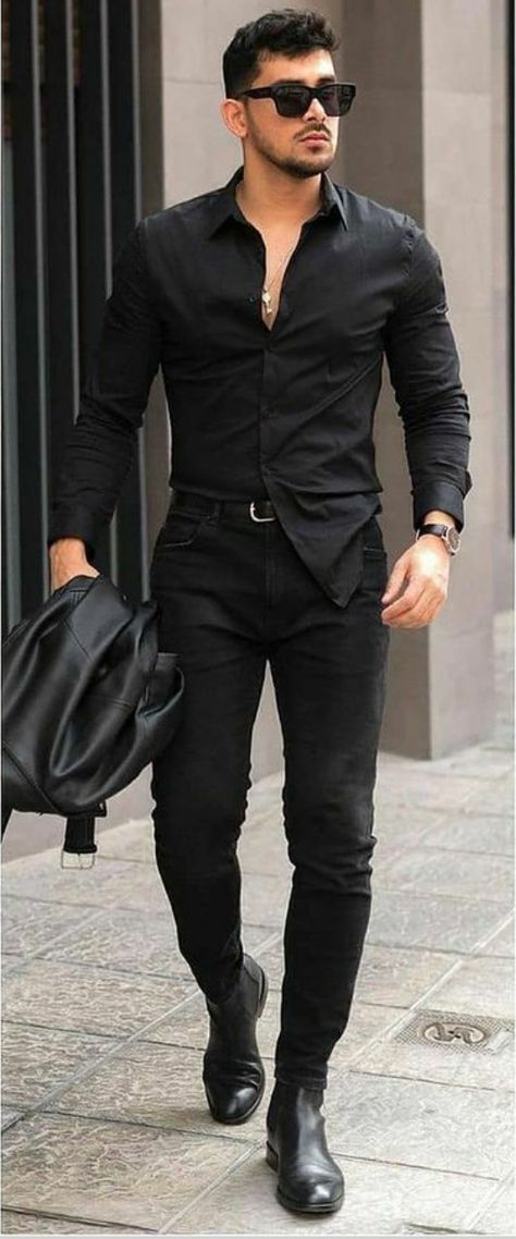 Guy Outfits Aesthetic, Male Outfits Aesthetic, Black Shirt Outfit Men, Men Outfits Aesthetic, Black Shirt Outfits, Spy Outfit, Formal Attire For Men, Black Outfit Men, Semi Formal Outfits