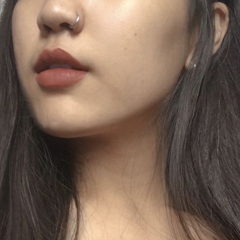 Nose Piercing Silver Hoop, Nose Piercing Round Nose, Nose Ring Piercing Aesthetic, Nose Piercing Ring Aesthetic, Subtle Nose Piercing, Nose Ring For Round Face, Silver Nose Ring Aesthetic, Aesthetic Nose Piercing, Nose Rings Aesthetic