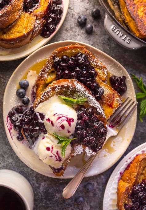 Saturday Christmas, Fancy Breakfast, Baker By Nature, Brioche French Toast, Blueberry Compote, French Breakfast, Gourmet Breakfast, Lazy Saturday, Breakfast Casseroles