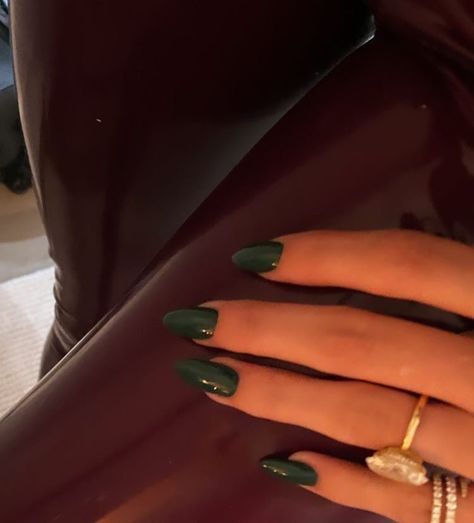 Dark Green Nails, Green Nail, Minimal Nails, Nail Jewelry, Dream Nails, Fire Nails, Funky Nails, Pretty Acrylic Nails, Chic Nails