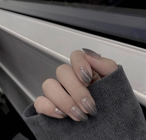 Transparent Grey Nails, Clear Grey Nails, Gray Aesthetic Nails, Gray Korean Nails, Gray Jelly Nails, Gray Design Nails, Gray Aura Nails, Gray Nails Aesthetic, Grey Aesthetic Nails