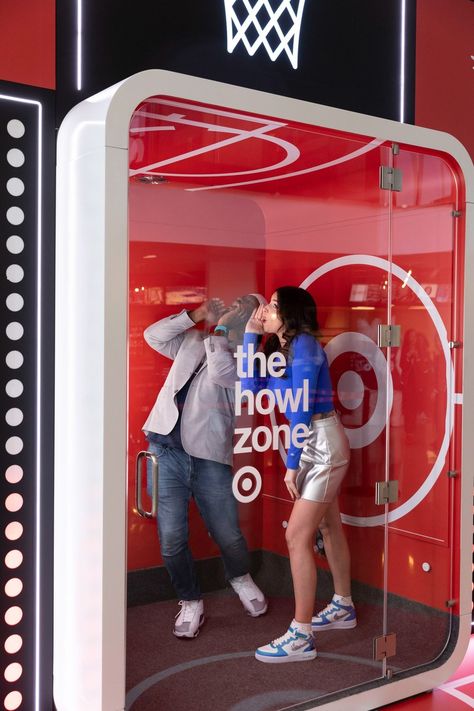 Target x Timberwolves - The Howl Zone - Experiential Activation in Minneapolis, MN | The Vendry Interactive Booth Design, Interactive Booth Ideas, Activation Games, Interactive Booth, Booth Activation, Brand Activation Ideas, Experiential Marketing Events, Game Booth, Marketing Activations