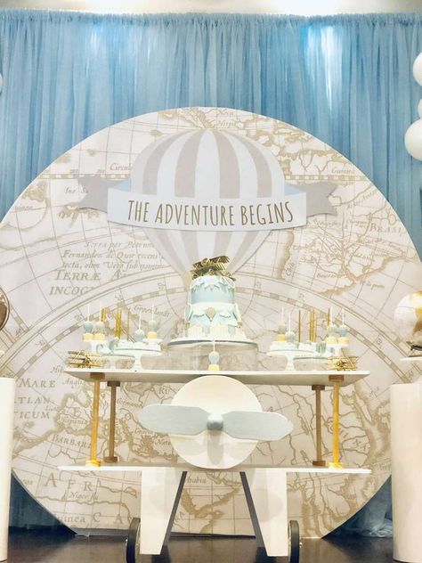 Bear In A Hot Air Balloon, Vintage Hot Air Balloon Party, Hot Air Balloon Bridal Shower Theme, Hotair Balloon Baby Shower Ideas, Baby Shower Hot Air Balloon Theme, The Adventure Awaits Baby Shower Theme, Travel Theme Gender Reveal Ideas, Travel Baby Shower Cake, Hot Air Balloon Birthday Party Boy