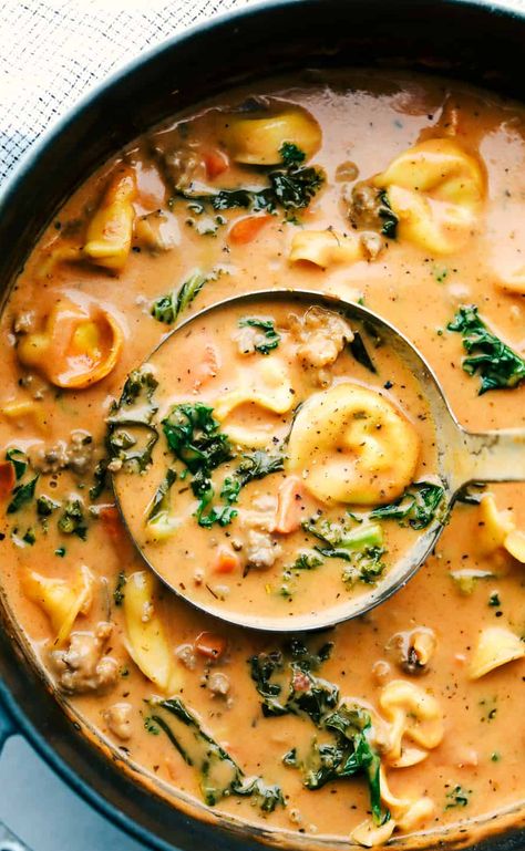 Sausage Tortellini Soup – Juvenile Journey The Best Soup Recipes Ever, Tortellini Soup Creamy, Creamy Sausage Tortellini Soup, Creamy Sausage Tortellini, Sausage Tortellini Soup, Crockpot Pasta, Soup Creamy, Salad Kale, Chicken Tortellini Soup