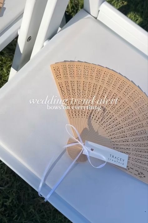 Fans For Wedding Guests Cute Ideas, Fans For Guests At Wedding, Fan Seating Chart, White Fans Wedding, Hand Held Fans For Wedding, Fans At Wedding Ceremony, Fans At Wedding, Hot Summer Wedding, Paper Fans Wedding