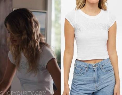 Tell Me Lies: Season 1 Episode 7 Lucy's Embellished Tee Tell Me Lies Lucy Hair, Tell Me Lies Lucy Outfits, Tell Me Lies Outfits, Lucy Tell Me Lies Outfits, Lucy Outfits, Tell Me Lies, Zoeys Extraordinary Playlist, Where To Buy Clothes, Brooklyn Nine Nine