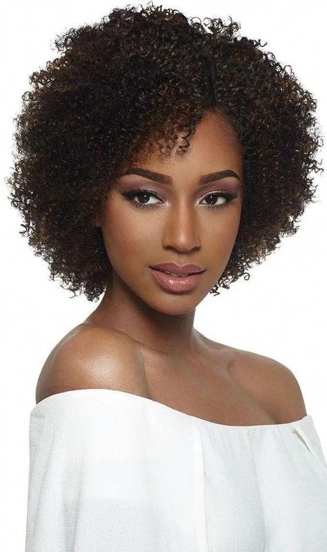 Bohemian Curls, Black Hair Wigs, Curly Crochet Hair Styles, Curly Hair Photos, Pelo Afro, Afro Wigs, Curly Hair Wig, Black Curly Hair, Short Natural Hair Styles