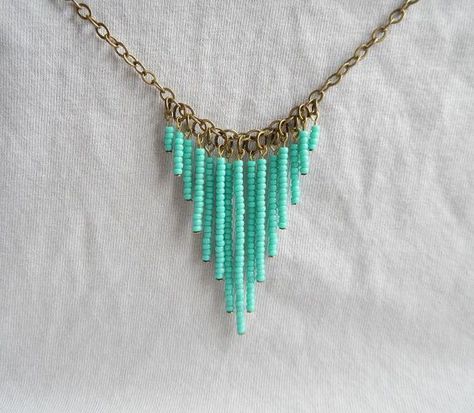 Dangle necklace Turquoise Bead Necklaces, Bead Pendant, Necklace Turquoise, Beaded Pendant Necklace, Homemade Jewelry, Necklace Beaded, Seed Bead Necklace, Diy Schmuck, Bijoux Diy