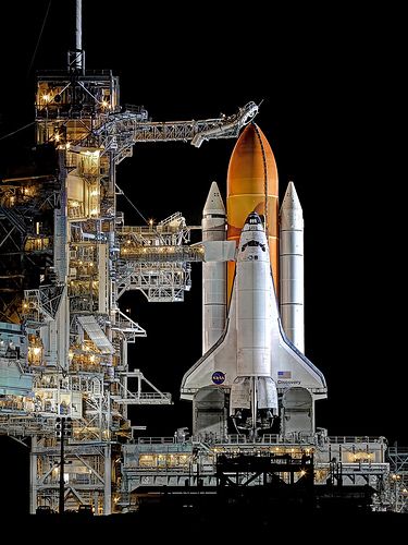 A MOMENT IN SPACE AND TIME... | Discovery sits on the launch… | Flickr Nasa Space Program, Nasa Space Shuttle, Space Craft, Cape Canaveral, Launch Pad, Space Center, Space Pictures, Space Program, Space Nasa