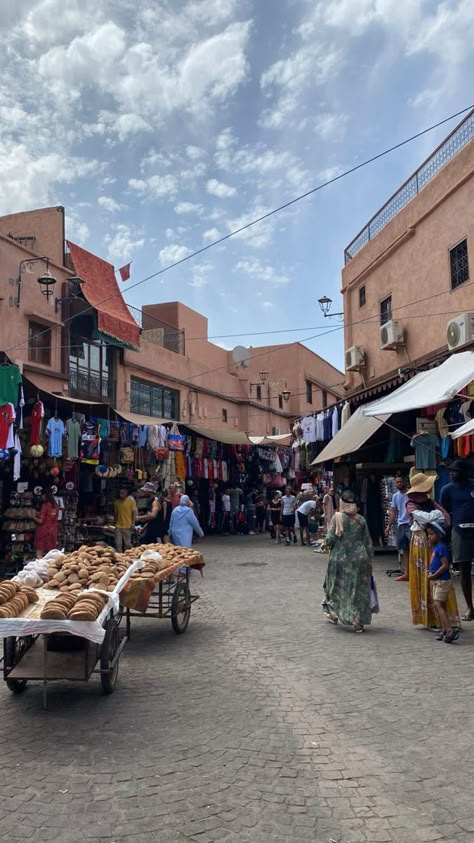 Marrakech Aesthetic, Morocco Street, Morroco Marrakech, Moroccan Street, Moroccan City, Moroccan Cities, African Vacation, Morocco Culture, Morocco Beach