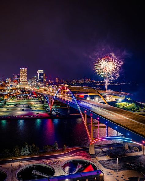 Pink Skyline, Milwaukee City, City Scene, Milwaukee, Phone Wallpaper, Collage, Building, Pink, Pins