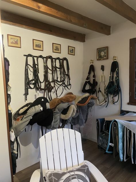 English Tack Room, Small Tack Room, Dream Environment, Horse Barn Ideas Stables, Dream Horse Barns, Future Farms, Dream Horse, Barn Ideas, Tack Room