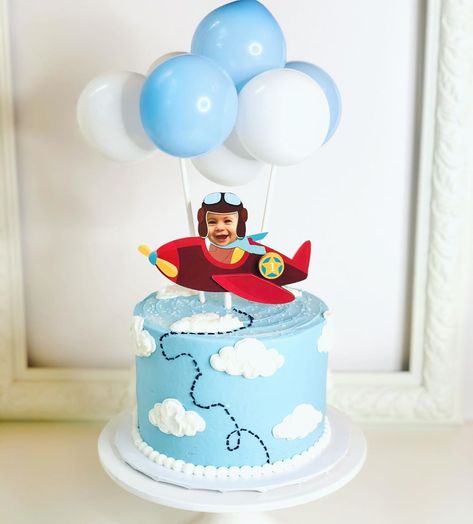 Time Flies Birthday Party Cake, Two Fly Birthday Cake, Airplane Birthday Party Cake, Pilot 1st Birthday Theme, Plane Theme Birthday Cake, Pilot First Birthday Party, Airplane 1st Birthday Cake, Airplane Smash Cake 1st Birthdays, Top One Birthday Cake