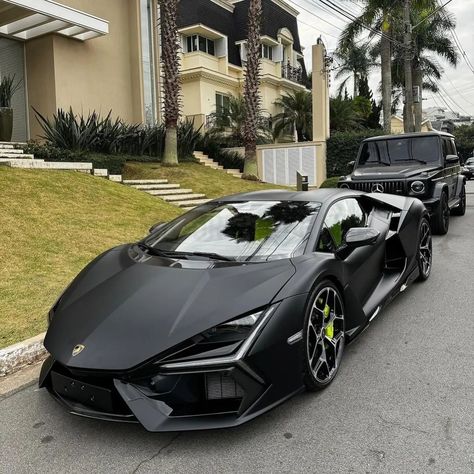 Matte black Lamborghini Revuelto ♣️ A Huge thanks to @motorgridbrasil for these awesome Pictures ! 📷 #lamborghini #revuelto #lamborghinirevuelto #supercar #dreamcar Matte Black Lamborghini, Black Lamborghini, Fuel Efficient Cars, Dream Reality, Car House, Lifestyle Board, Lamborghini Urus, High End Cars, Lux Cars