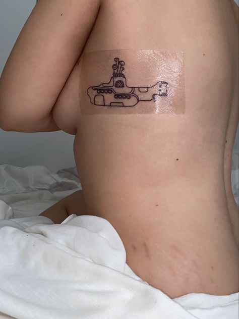 Yellow Submarine Tattoo Beatles, 60s Tattoo Ideas, That 70s Show Tattoo, The Beatles Tattoo Ideas, 70s Inspired Tattoos, 60s Tattoo, Beatles Inspired Tattoos, 70s Tattoo Ideas, 70s Tattoo