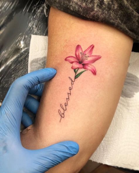 Ladies Forearm Tattoo Ideas, Unique Rose Tattoo, Small Lily Tattoo, Tiger Lily Tattoos, Rose Tattoo Ideas, Lillies Tattoo, Lily Tattoo Design, Lily Flower Tattoos, Beautiful Flower Tattoos