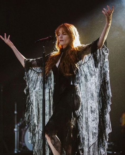 Florence Welch - Brazil on Instagram: "🔥 Dance Fever Tour 🔥 . Lindas fotos da @florenceandthemachine durante o @oyafestivalen, em Oslo! . 📸 @marizacaps . . ---->TAGS<---- #florenceandthemachine #florencewelch #dancefevertour #dancefever #øyafestivalen" 70s Rockstar, Florence Aesthetic, Florence Welsh, Florence Welch Style, The Craft Movie, Dance Fever, Goth Hippie, Rockstar Style, Florence And The Machine