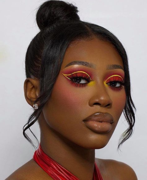 Vanessa Gyimah, Day Hairstyles, Brown Girls Makeup, Bold Makeup Looks, Eye Makeup Looks, Makeup For Black Skin, Brown Skin Makeup, Face Beat, Red Makeup