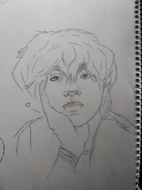 Easy quick sketch Rm Easy Sketch, Easy Yoongi Sketch, Suga Sketch Pencil Easy, Kim Taehyung Sketch Pencil Easy, Wavycaqe Drawings, Quick Sketch, Bts V, Quick Easy, Male Sketch