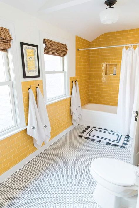 Yellow Tile Bathroom, Yellow Bathroom Decor, Top Bathroom Design, Yellow Bathroom, Yellow Tile, White Appliances, Bad Inspiration, Yellow Bathrooms, Design Sponge