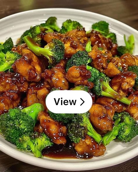 Lemon8 · Bourbon Chicken with Broccoli  · @Italia Love Bourbon Chicken And Broccoli, Bourbon Chicken With Broccoli, Chicken With Broccoli, Keto Donuts, Bourbon Chicken, Poultry Dishes, Broccoli Recipe, Chicken And Broccoli, Broccoli Recipes