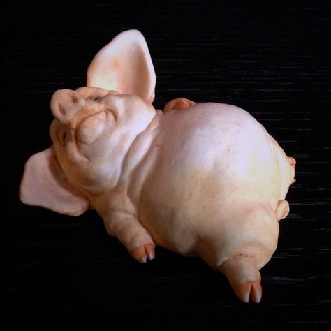 Ceramic Fat Sleeping Pig - Tsurih Pig Sleeping, Pig Nails, Fat Pig, Bunny Painting, Pig Art, Clay Animals, Rock Crafts, Creature Design, Pigs