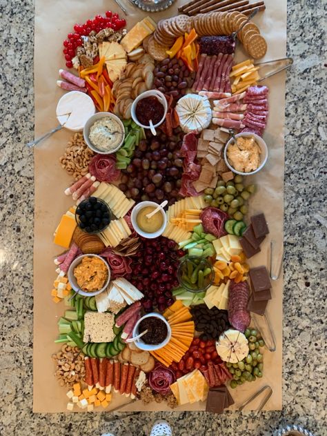 Charcuterie Board Kitchen Island, Charcuterie Board On Kitchen Island, Charcuterie Board Ideas Butcher Paper, Charcuterie Kitchen Island, Butcher Paper Food Display, Charcuterie On Parchment Paper, Charcuterie On Brown Paper, Butcher Paper Charcuterie Table, Kraft Paper Charcuterie Board