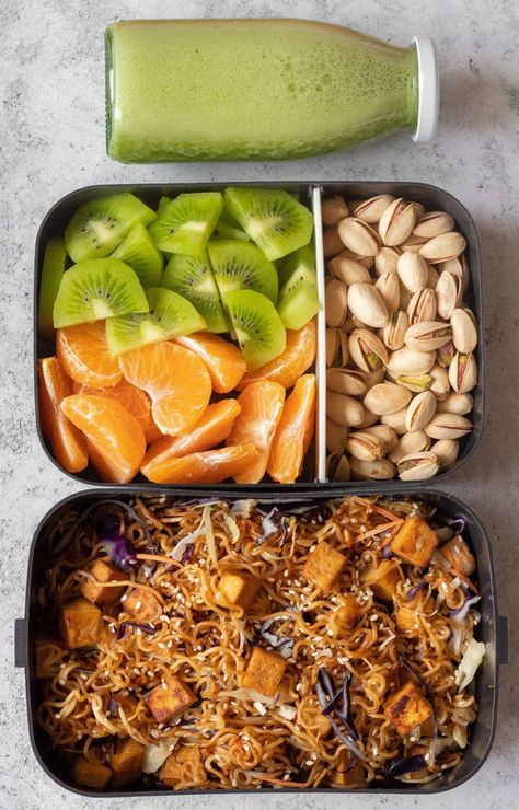 Low Calorie Vegetarian Lunch, Vegetarian Lunch Box Ideas, Lunch Box Ideas For Work, Vegan Lunch Box Ideas, Bento Easy, Low Calorie Vegetarian, Vegan Lunch Box, Easy Vegan Lunch, Lunch Box Ideas