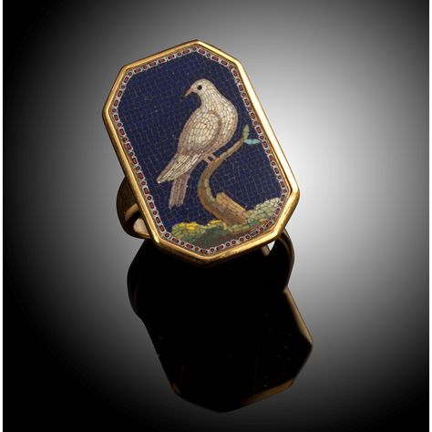 Fine Jewellery - 30 Oct 2019 LOT 1543: A late 18th century micromosaic ring by Giacomo Raffaelli. Estimate: £3,000 - £4,000 Micromosaic Jewellery, Jewelry 18th Century, Jewelry Antique, Unusual Jewelry, Jewelry Boards, Hand Jewelry, Vintage Jewels, Fantasy Jewelry, Gothic Jewelry