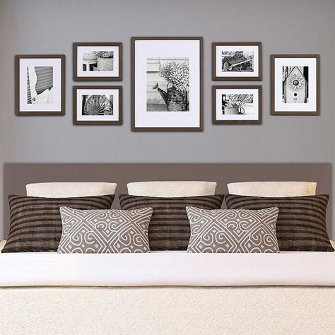 The best photo frames Picture Arrangements, Frame Layout, Gallery Wall Layout, Wall Frame Set, Framed Photos, Photo Wall Gallery, Framed Pictures, Gallery Wall Frames, Wall Gallery