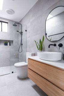 Pham @ Mascot - Modern - Bathroom - Sydney - by Improva | Houzz Full Bedding, Bathroom Design Small Modern, Elegant Bed, Bad Inspiration, Tiny Bathrooms, Romantic Bedroom, Modern Bathroom Decor, Small Bathroom Design, Simple Bathroom