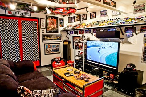 Car themed room Nascar Themed Room, Car Themed Room Man Caves, Car Theme Living Room, Nascar Room, Racing Room, Decorations For Car, Dream Man Cave, Car Themed Rooms, Living Room Men