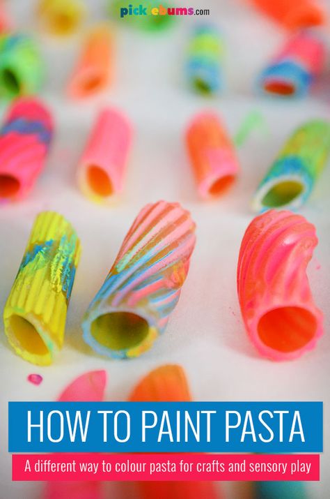 Painting Pasta to Thread - Picklebums Purim Crafts, Pasta Crafts, Art Activity For Kids, Noodle Art, Spring Arts And Crafts, Pasta Art, Sensory Tub, Daily Crafts, Sensory Art