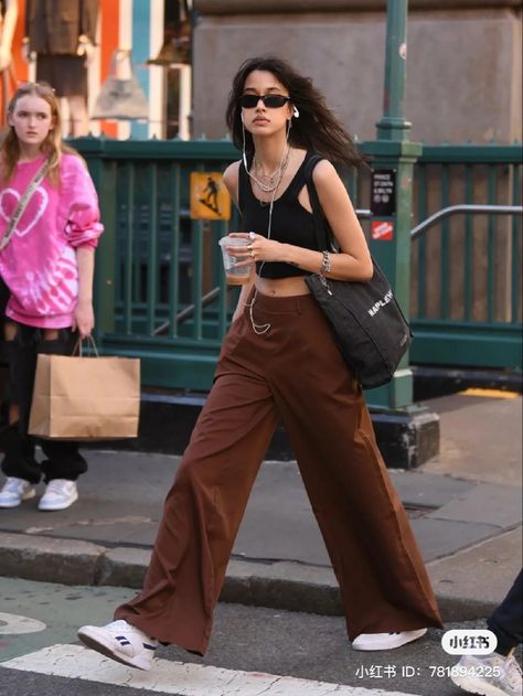 Blue Tank Top Outfit, Black Tank Tops Outfit, Brand Display, Brown Pants Outfit, Black Cropped Tank Top, Loose Pants Outfit, Brown Dress Pants, Black Cropped Tank, Black Crop Top Tank