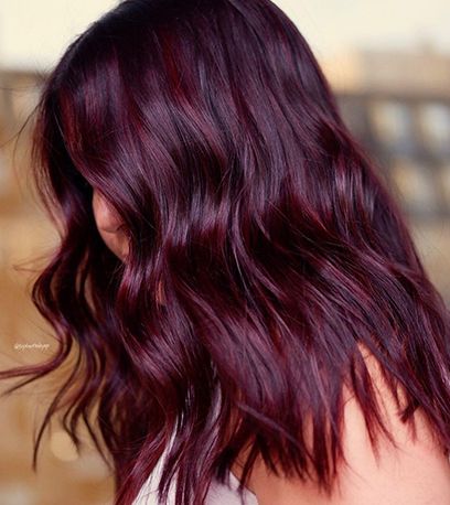 Dark Maroon Hair, Burgundy Hair With Highlights, Deep Burgundy Hair, Pelo Color Borgoña, Black Cherry Hair Color, Pelo Color Vino, Dark Burgundy Hair, Black Cherry Hair, Burgundy Red Hair