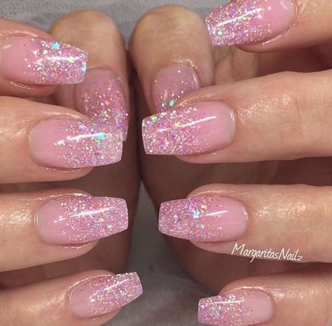 Pink Sparkle Nails, Pink Sparkly Nails, Unghie Sfumate, Pink Glitter Nails, Ombre Nails Glitter, Glitter Gel Polish, Nail Designs Glitter, Sparkly Nails, Pink Acrylic Nails