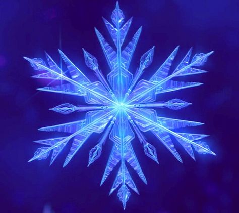 Frozen snowflake Snowflake Wallpaper, Ice Magic, Frozen Snowflake, Ice Palace, Sky Anime, Frozen Heart, Disney Princess Movies, Wallpaper Sky, Princess Movies