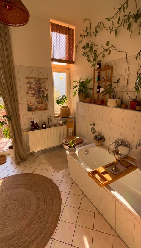 A bathroom with soft natural daylight coming in Decor Western, Casa Vintage, Apartment Aesthetic, Dream House Rooms, Apartment Decor Inspiration, Dream Room Inspiration, Dream House Interior, Shower Remodel, Apartment Inspiration