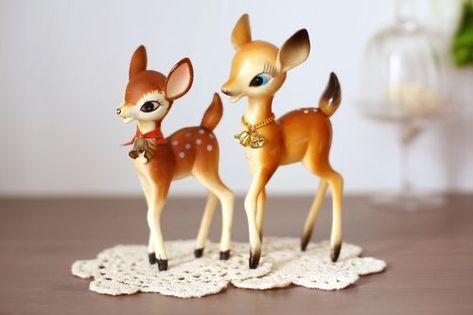 Vintage Bambi, Deer Figurines, Vintage Knick Knacks, Vintage Reindeer, Mid Century Christmas, Vintage Deer, Vintage Kitsch, Oh Deer, Christmas Figurines