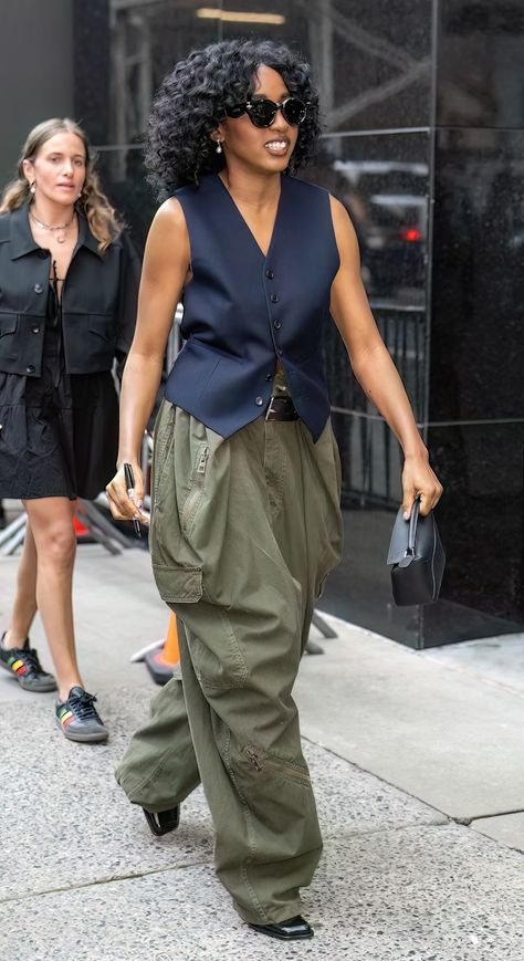 Sorry Drake, Ayo Edebiri Is Doing Big Pants The Right Way Aritzia Style, Ayo Edebiri, Olive Green Cargo Pants, Dress Over Pants, Big Pants, Vest Designs, Next Fashion, Weekend Wear, Street Fashion