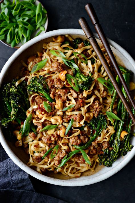 Crispy Pork Dragon Noodles with Broccolini - Simply Scratch Toasted Cashews, Dragon Noodles, Spicy Noodle, Roasted Broccolini, Pork Noodles, Noodle Dish, Spicy Noodles, Crispy Pork, Quick Chicken