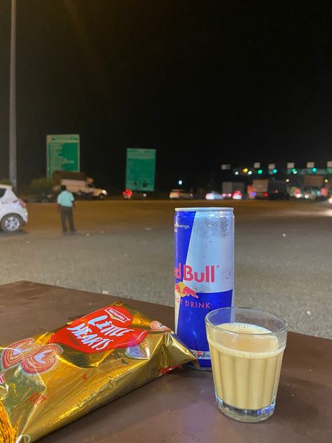 Redbull, tea bad little hearts some energy boosters for travelling at night Coffee Dates Aesthetic, Daaru Party Pic, Best Friend Dates, Love Images With Name, Eating Food Funny, Food Captions, Breakup Picture, Boy Blurred Pic, Best Friend Thoughts