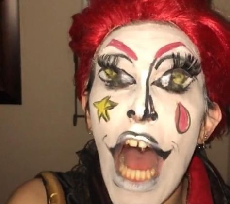 i present to u.... hisoka cosplay curse! i will be doing more of these with diff characters! Cursed Hisoka, Hisoka Cosplay, Ugly Makeup, Bad Cosplay, Hunterxhunter Funny, Nerd Memes, Funny Cosplay, Anime Makeup, Hxh Characters