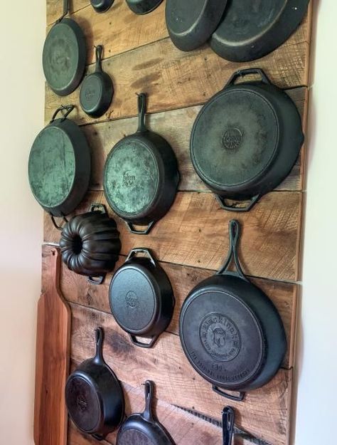 Cast iron skillet