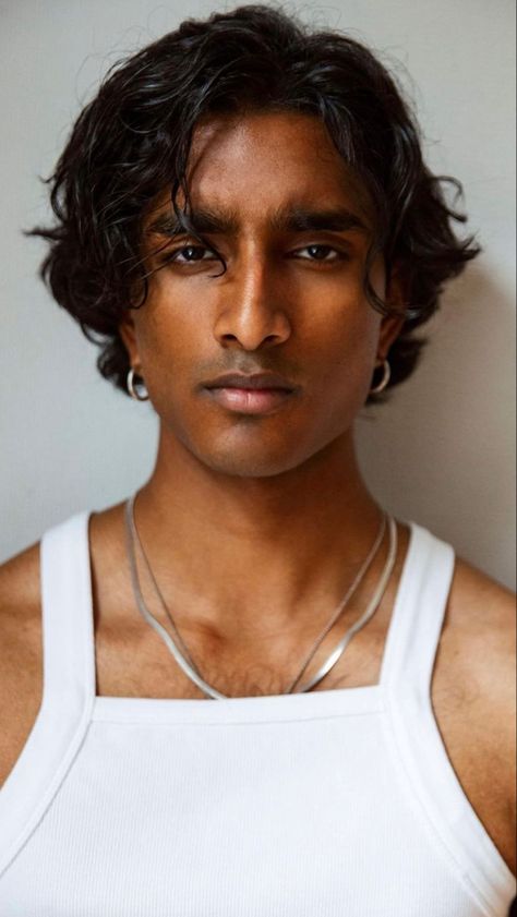 Indian Men Haircut, Men's Indian Style, Indian Male Model, Asian Male Model, Hairstyle For Men, Indian Men, Face Drawing Reference, Men Haircut, Men Haircut Styles