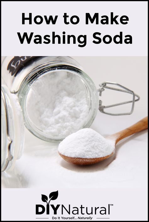 Learning how to make washing soda is a DIY of DIY projects! I say this because, like vinegar, I use it in many other DIY cleaning solutions. Homemade Laundry Detergent Liquid, Diy Shampoo Recipe, Homemade Ingredients, Baking Soda For Hair, Baking Soda Benefits, Soda Recipe, Diy Cleaning Solution, Washing Soda, Liquid Laundry Detergent