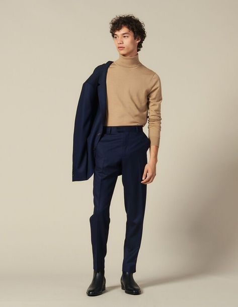 Blue Trousers Outfit Men, Turtle Neck Outfit Men, Blue Trousers Outfit, Trousers Outfit Men, Turtle Neck Men, 2023 Fashion Trends, Turtleneck Outfit, Minimalist Fashion Men, Herren Outfit