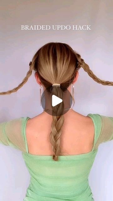 Awesome Hairstyles on Instagram: "Simple hair tutorials ❤️❤️ By @hair_is_fun_ ❤️ . *No copyright infringement was intended. If you are the author of this video and do not want your video to be posted on this page, please contact me in DM and your video will be deleted as soon as possible. Thank you 🤗 . #hairstyle #hairvideo #hairoftheday #braidsofinstagram #braidtutorial #hairglamvideos #naturalhairtutorial #cutehairstyles #hairtutorial #hairvideotutorial #tutorialhair #hairstyletutorial #hairvideoshow  #prettyhairstyles #hairstylevideo #hairvideoshow #hairstyleideas #hairtransformation #tutorialvideo #hairstyleideas" Quick And Easy Hairstyles Straight Hair, Easy Hair Styles Up Do, Long Hair Dance Hairstyles, Gorgeous Hairstyles For Short Hair, Barmaid Hairstyles, Do Up Hairstyles, Picked Up Hairstyles Simple, Quick And Easy Wedding Hairstyles, Easy Way To Braid Hair