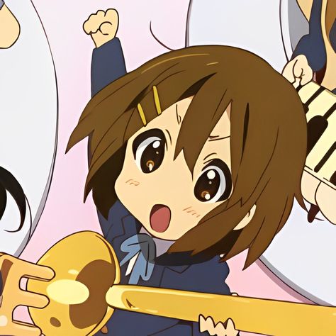 yui Yui K-on Icon, K On Pfp, K-on Icons, Yui Hirasawa, Neon Evangelion, Paint Brush Art, Cute Profile Pictures, Matching Profile Pictures, Cute Anime Pics